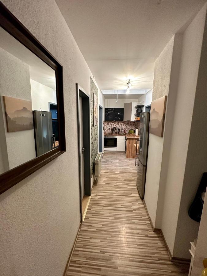 Apartment Zum Gruenen Hirsch Inkl. Parkplatz Erfurt Eksteriør billede